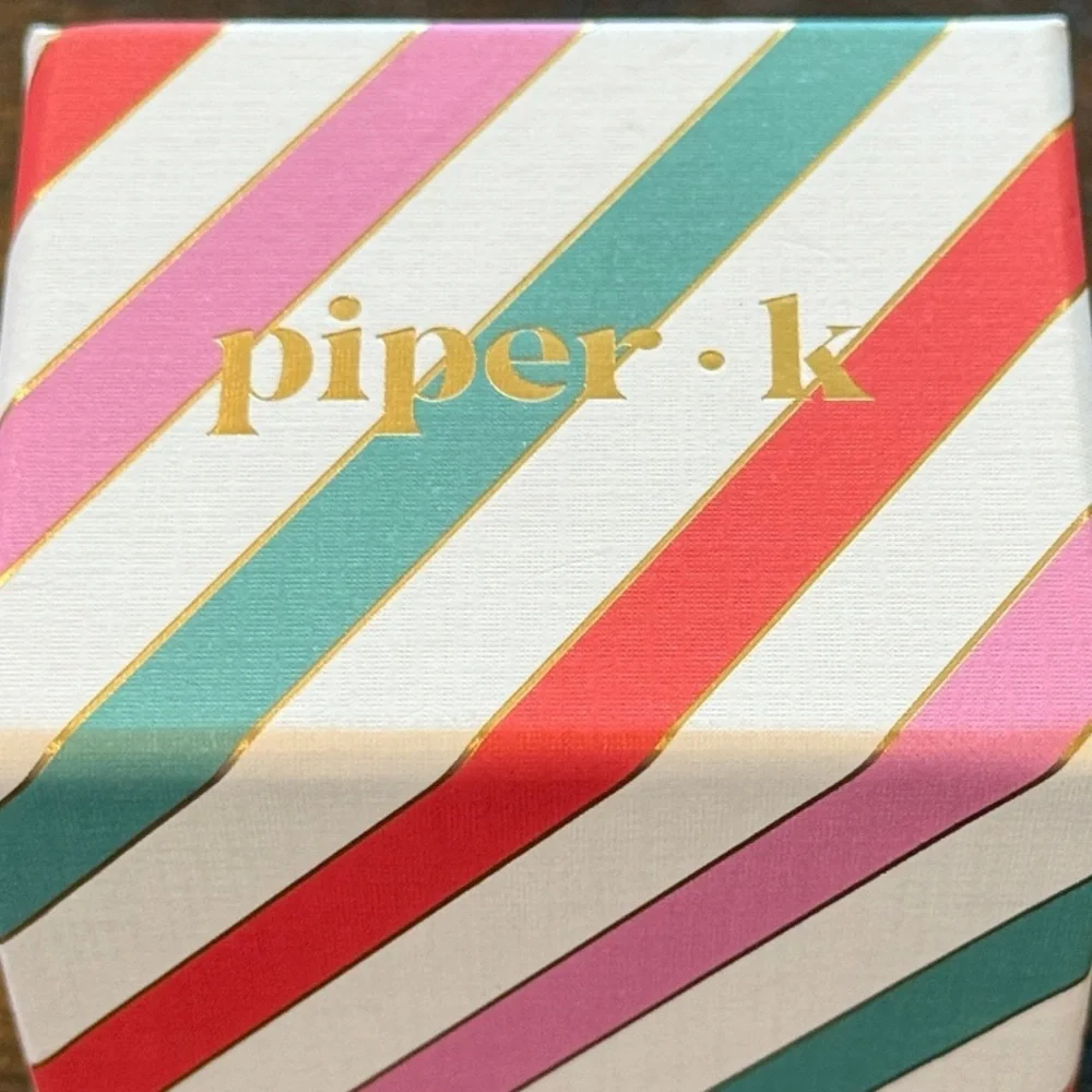 Piper-K Red and White Bow Glass Stone Earrings  Brand New in Box‎